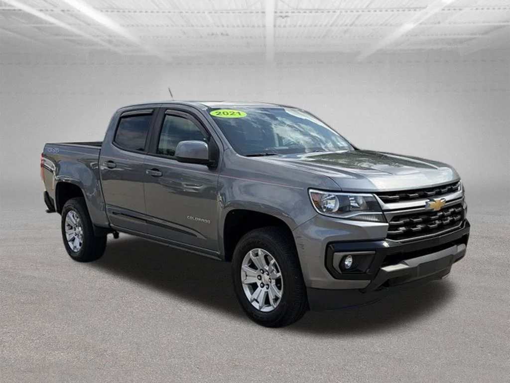 Used 2021 Gray Chevrolet LT image 8