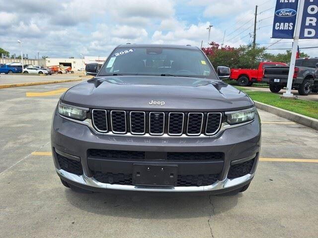 Used 2024 Baltic Gray Metallic Clearcoat Jeep Limited image 8