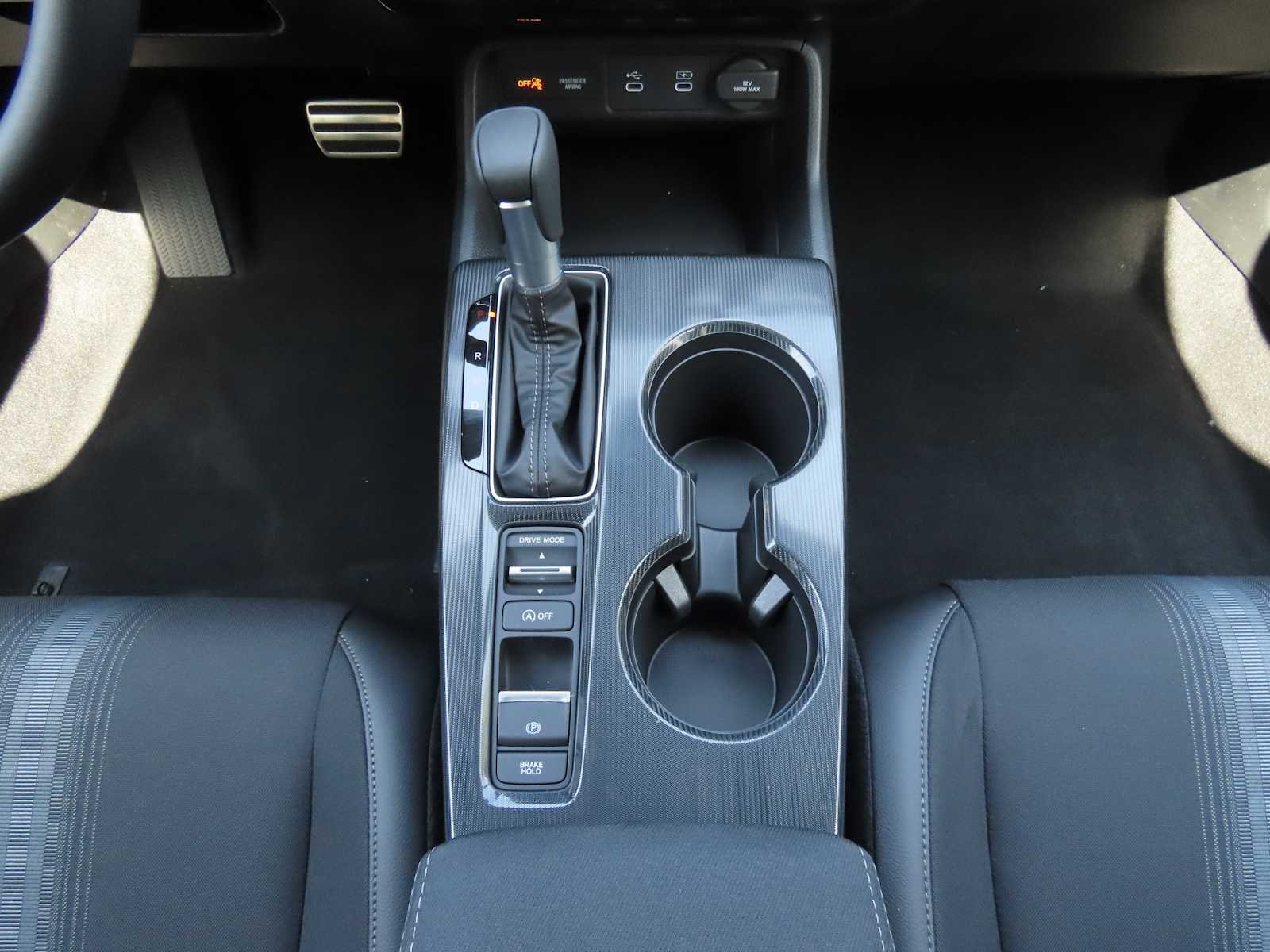 2026 Honda Civic Hatchback Sport - Photo 21