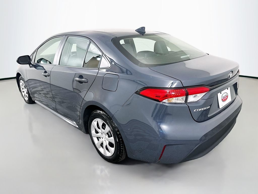 Used 2026  Toyota LE image 7