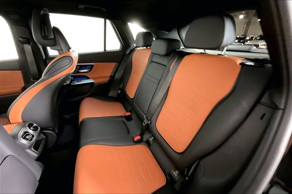 2026 Mercedes-Benz GLC Base - Photo 18