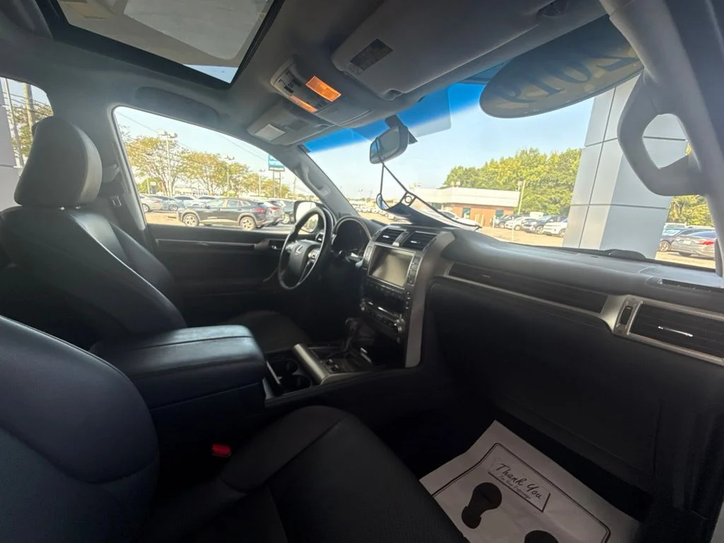 Used 2019 Silver Lexus 460 image 32