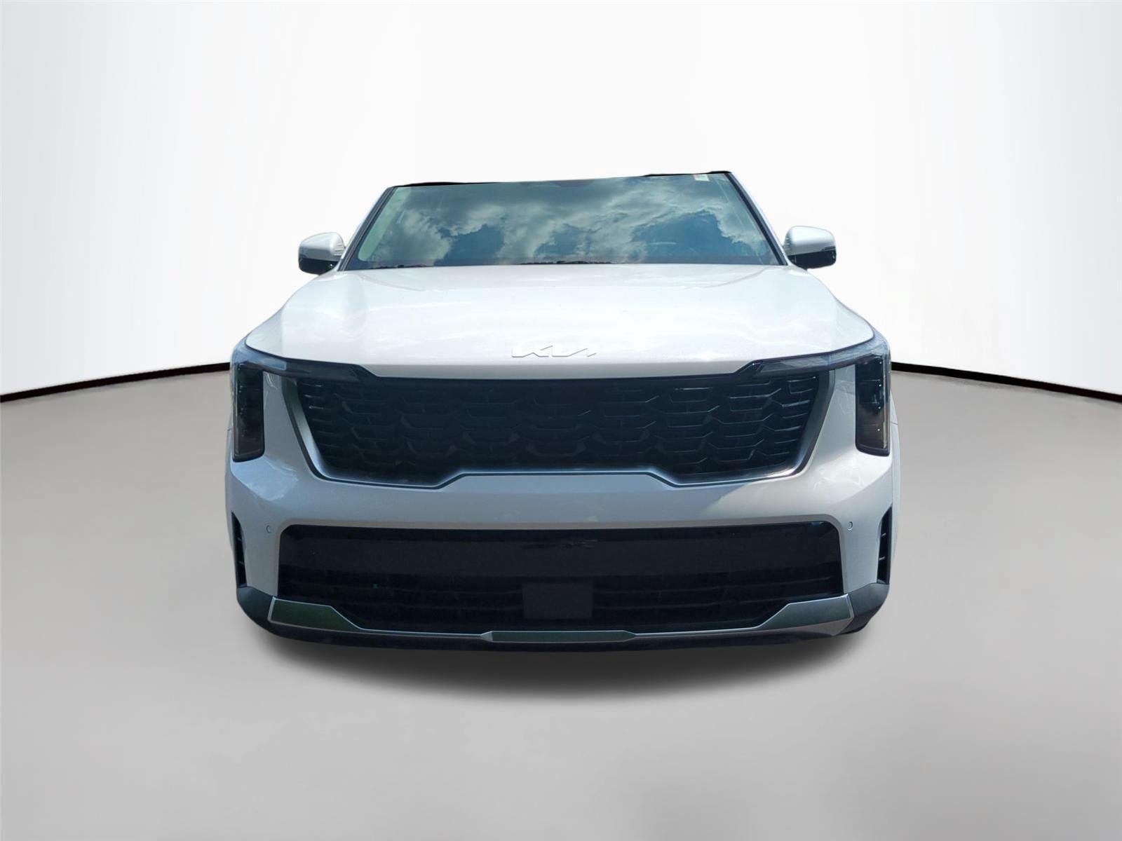 New 2026 Glacial White Kia S image 14