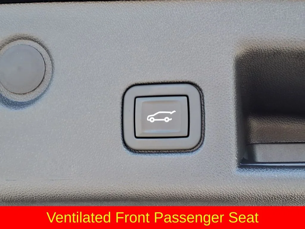 Used 2023 Black Chevrolet Premier image 34