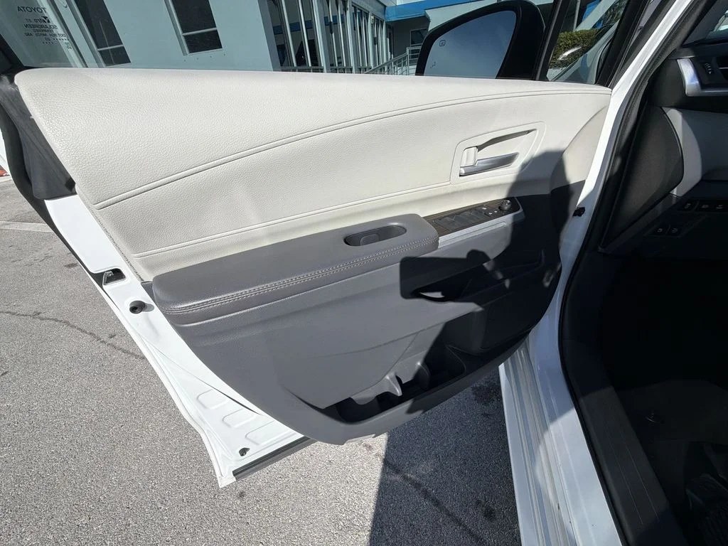 Used 2023 Beige Toyota XLE image 29