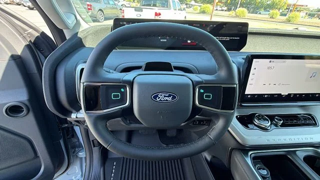 New 2027 Glacier Gray Metallic Tri-Coat Ford Active image 26