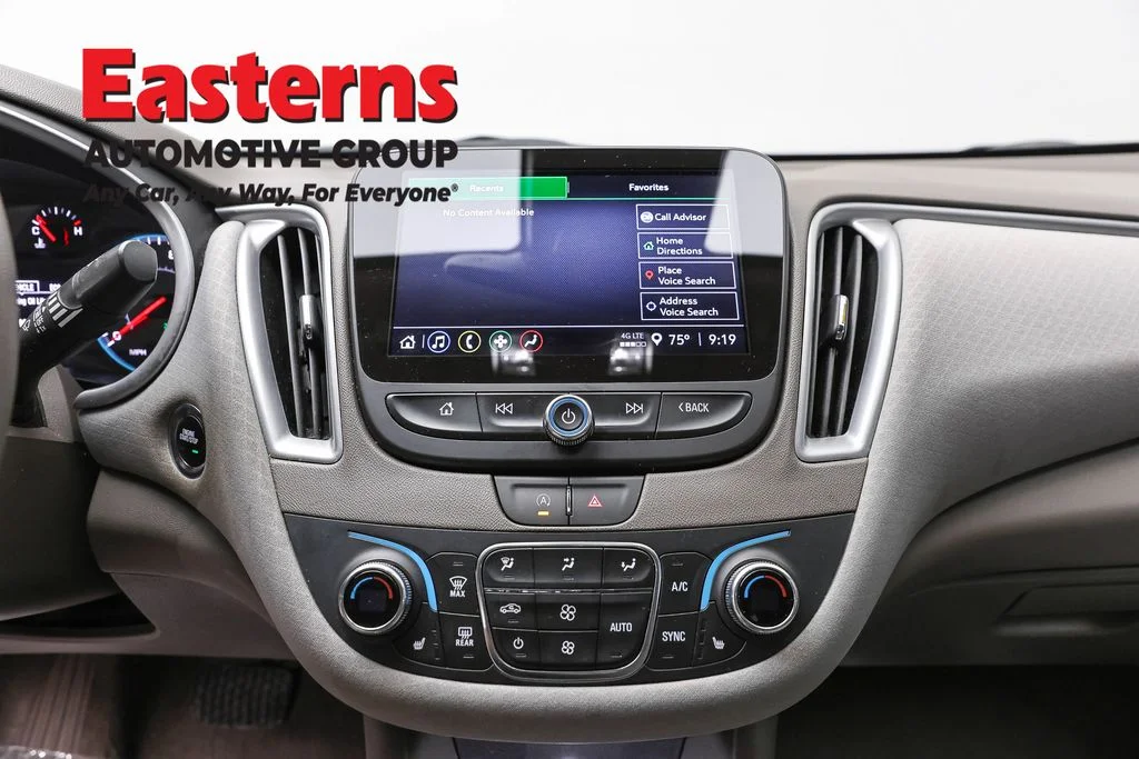 Used 2025 Blue Chevrolet LT image 12