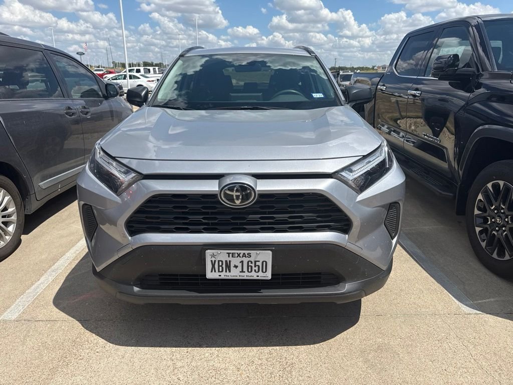 Used 2025 Silver Toyota LE image 6