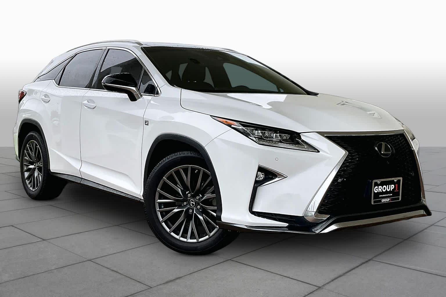 Used 2018 Ultra White Lexus  image 3