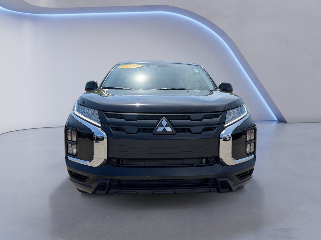 New 2026 Labrador Black Pearl Mitsubishi LE image 7