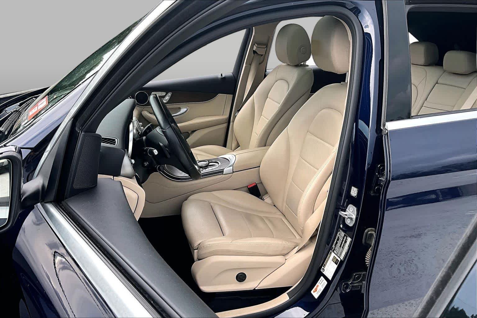 Used 2018 Lunar Blue Metallic Mercedes-Benz GLC 300 image 8