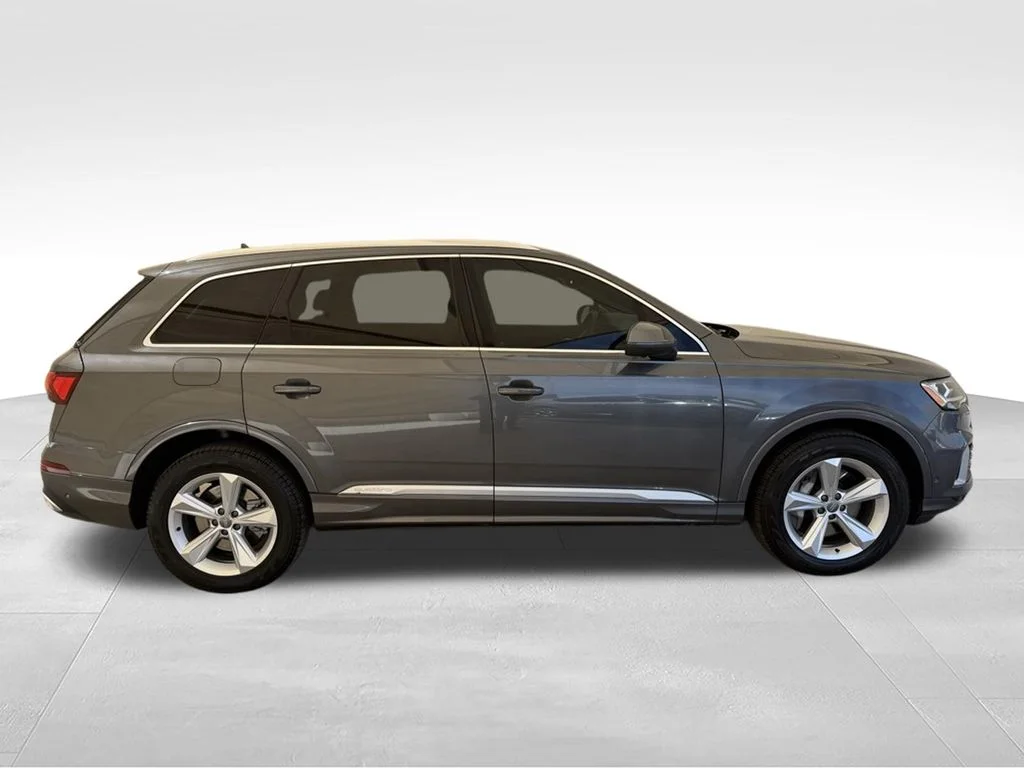 Used 2020 Gray Metallic Audi 45 Premium Plus quattro image 3