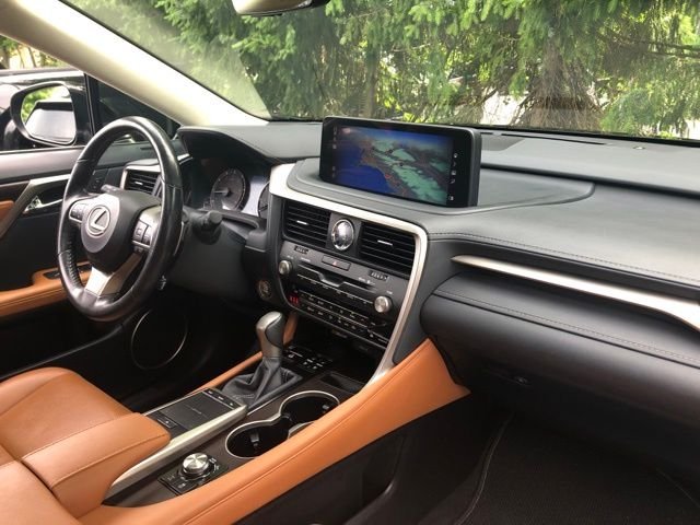 Used 2021 Black Lexus 350 image 18