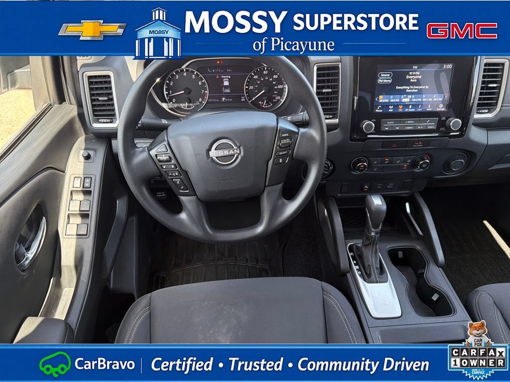 2022 Nissan Frontier SV - Photo 16