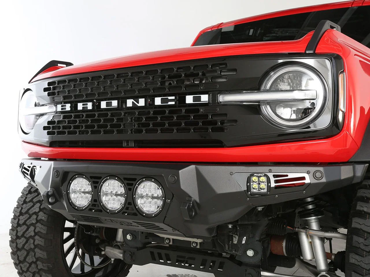 Used 2023 Red Ford Wildtrak image 4