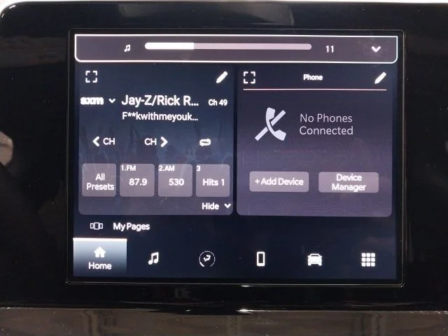 New 2026 Black Jeep Latitude image 12