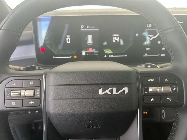 New 2027 Glacial White Pearl Kia S image 12