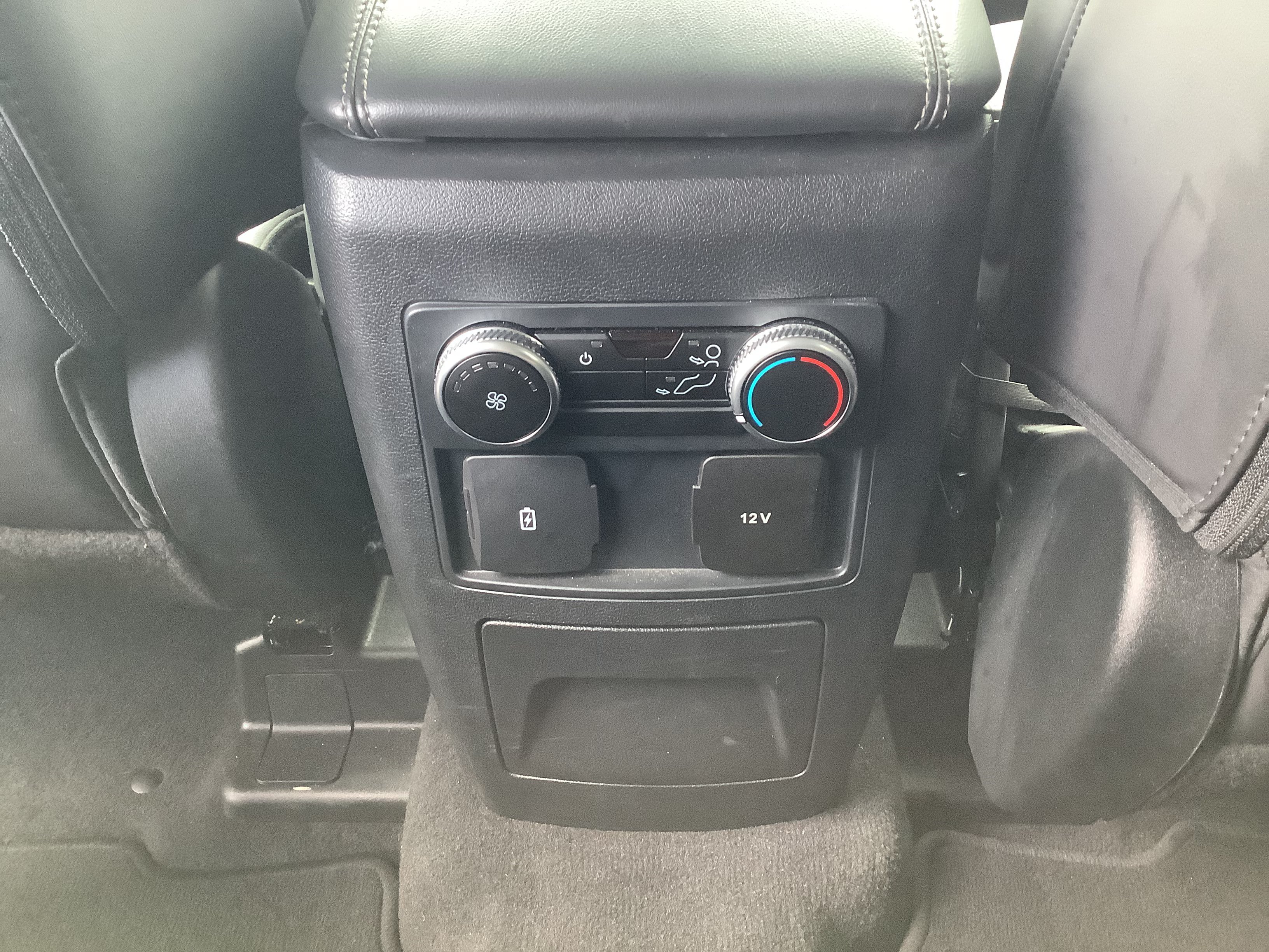 Used 2022 White Ford XLT image 11