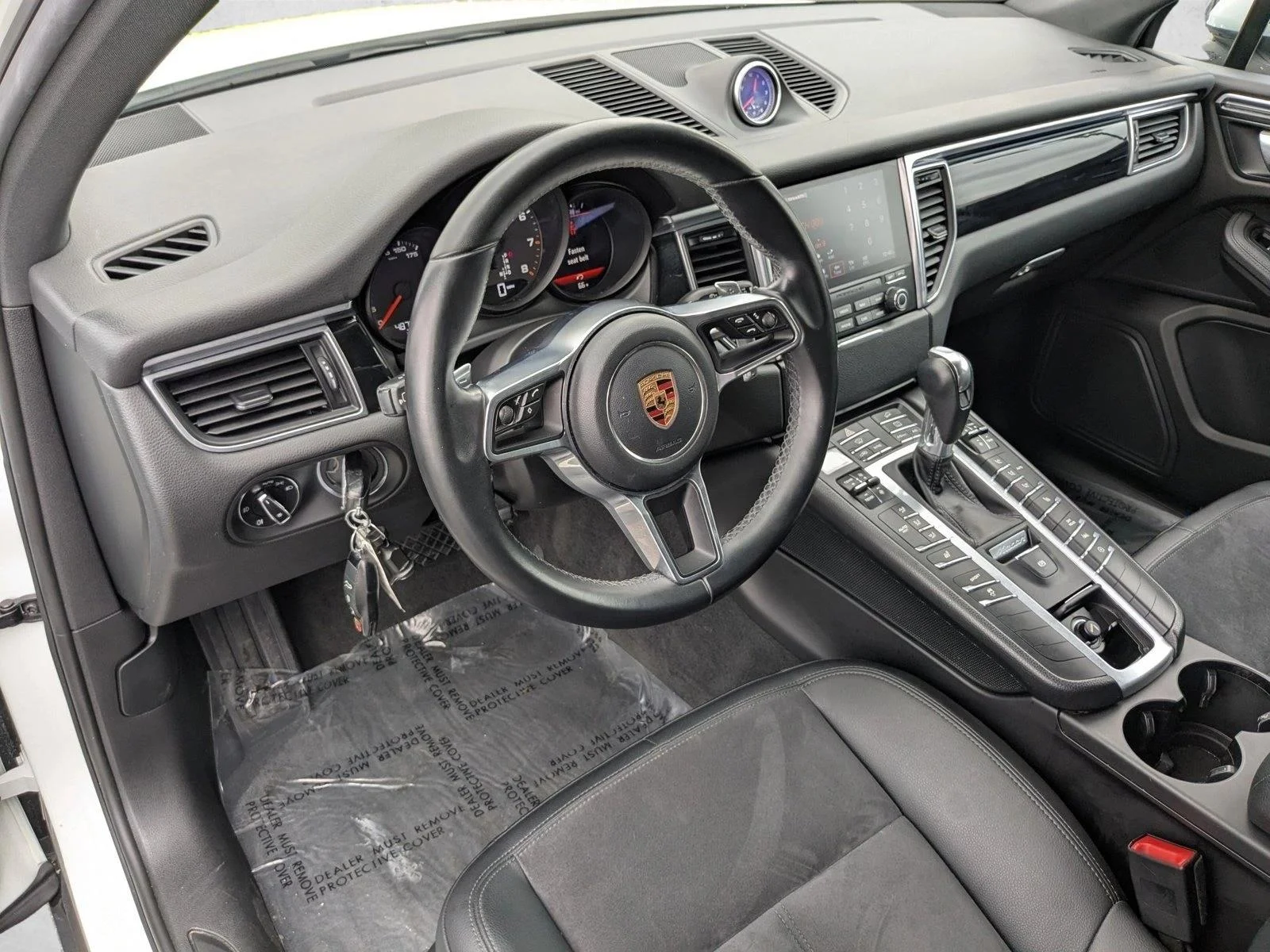 Used 2017 White Porsche  image 11