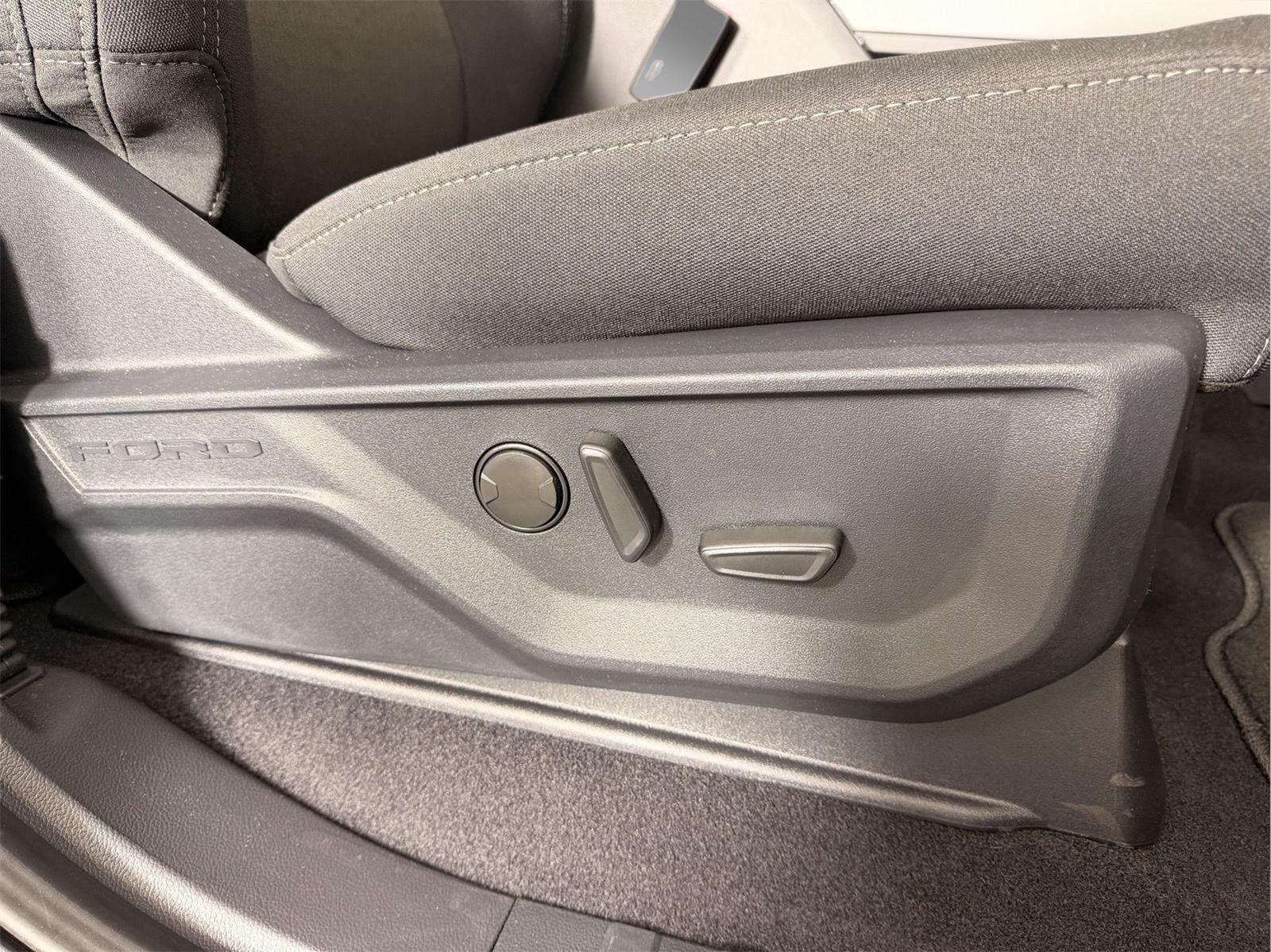 New 2026 Agate Black Ford XLT image 24