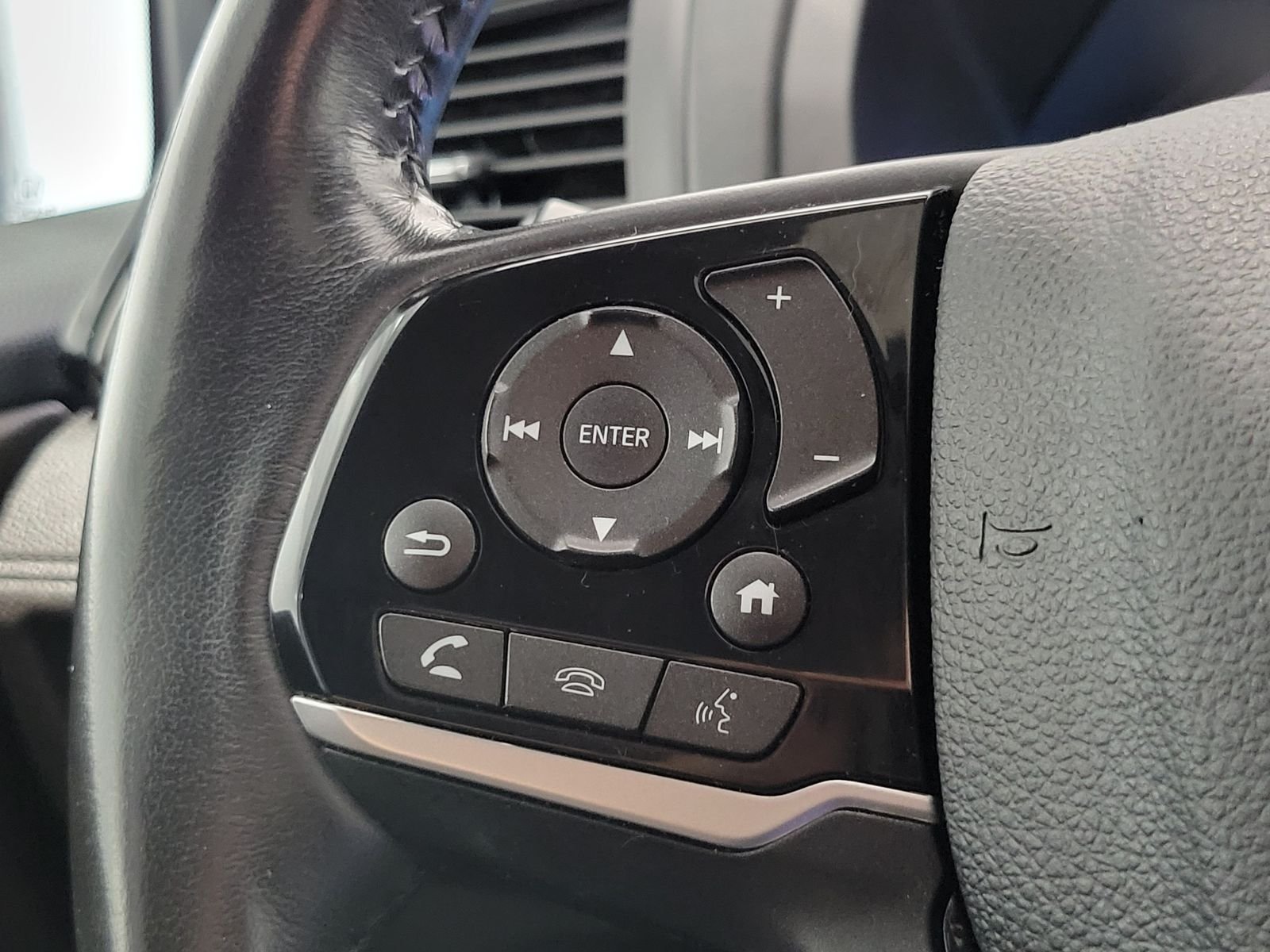 Used 2018  Honda Elite image 15