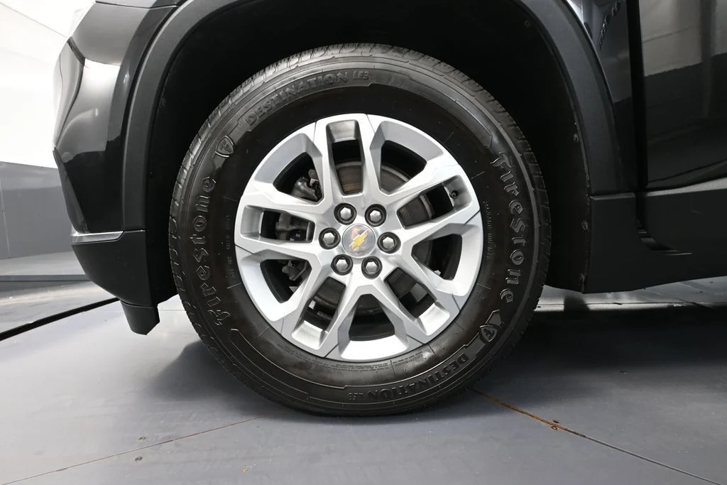Used 2021 Black Chevrolet LT image 18