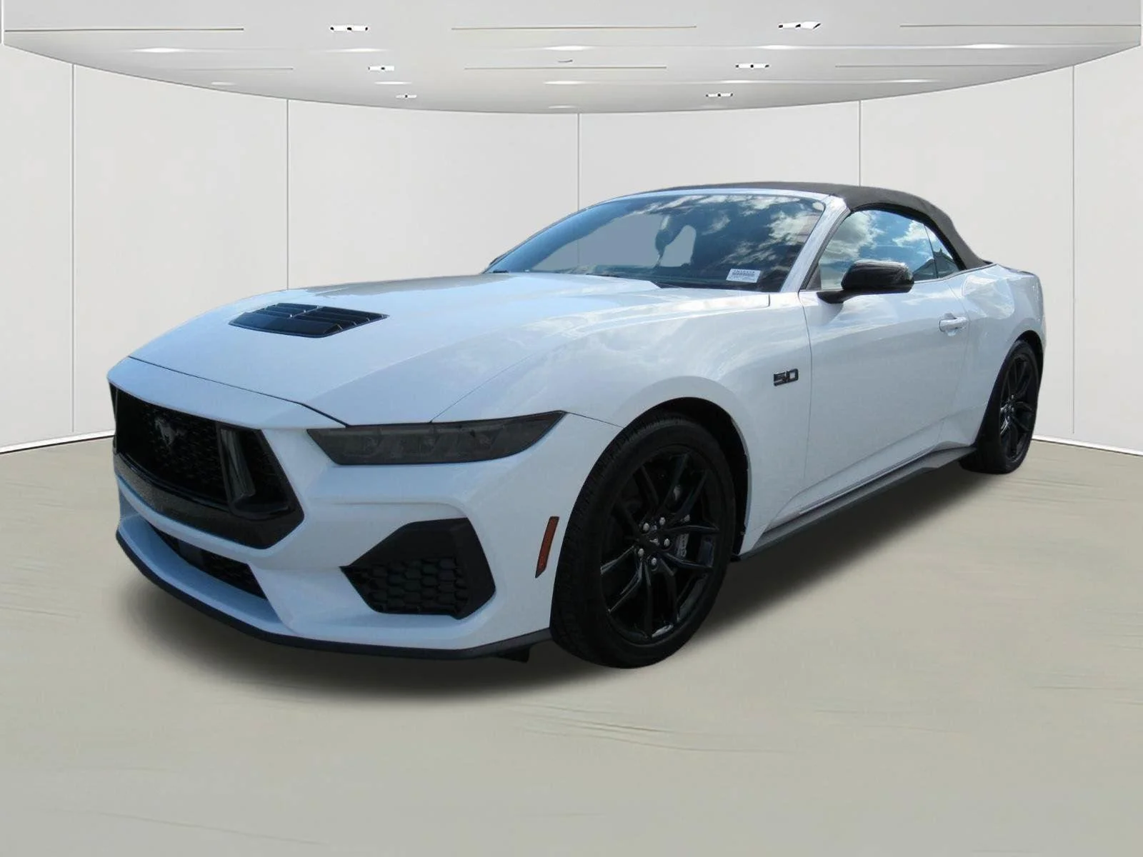 New 2025 Oxford White Ford GT Premium Convertible image 3