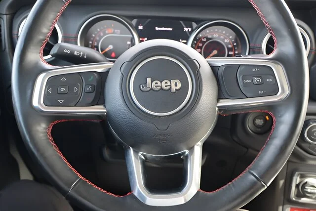 Used 2023 Sting-Gray Clearcoat Jeep Rubicon image 11