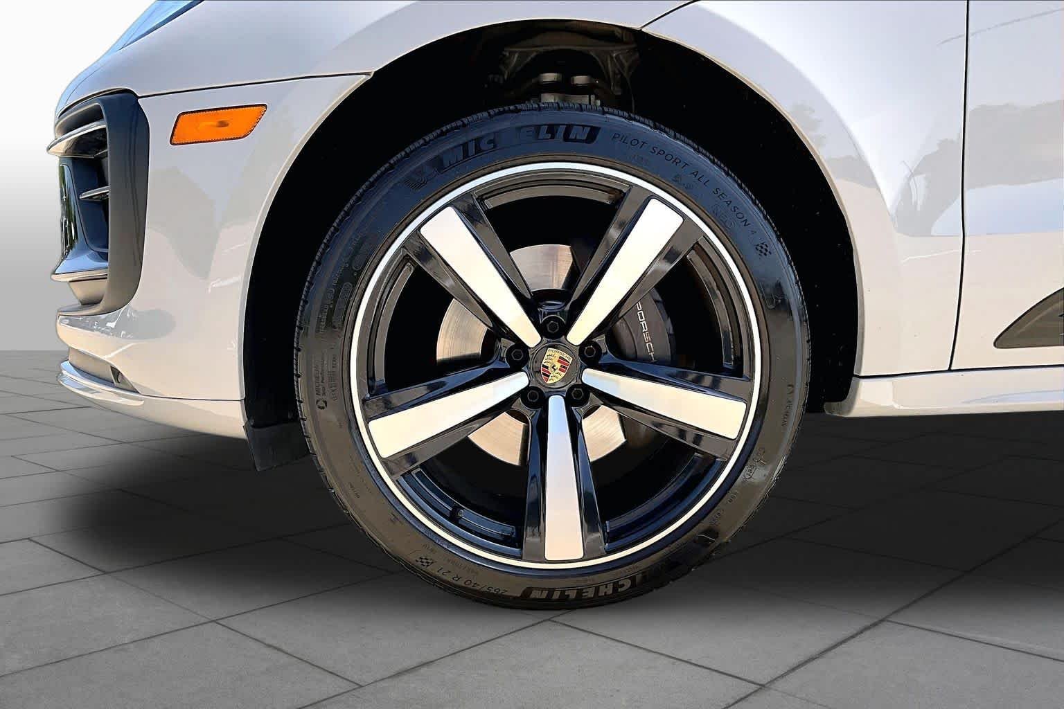 Used 2023 Volcano Grey Metallic Porsche  image 11