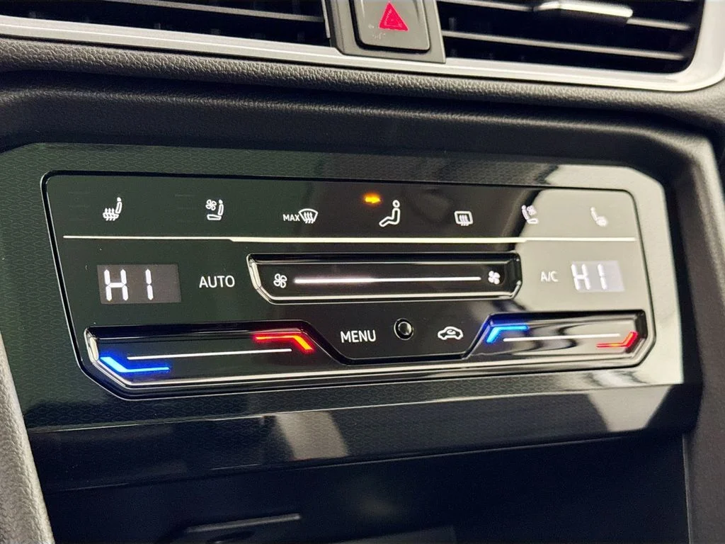 2026 Volkswagen Taos SEL - Photo 34