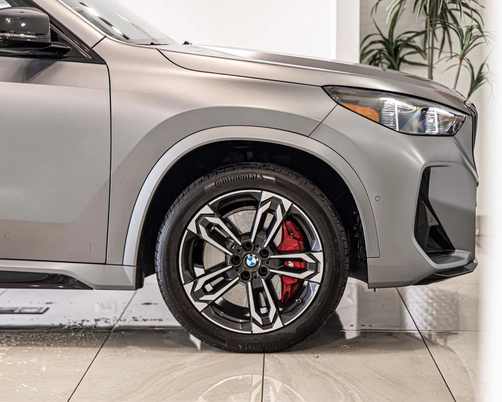 Used 2026 Gray BMW M35i image 10