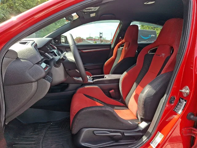 Used 2017  Honda Type R Touring image 13