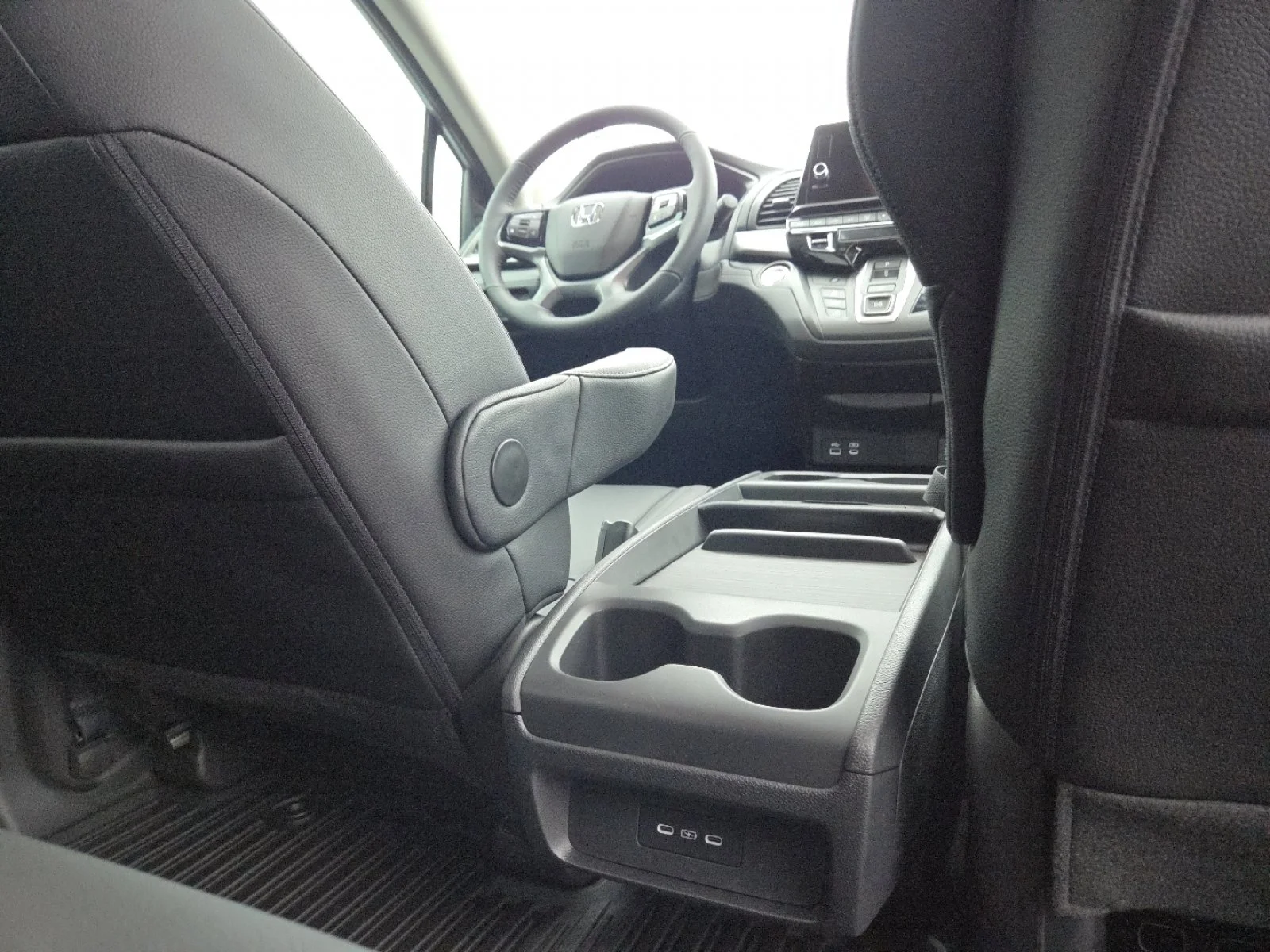 2026 Honda Odyssey EX-L - Photo 24