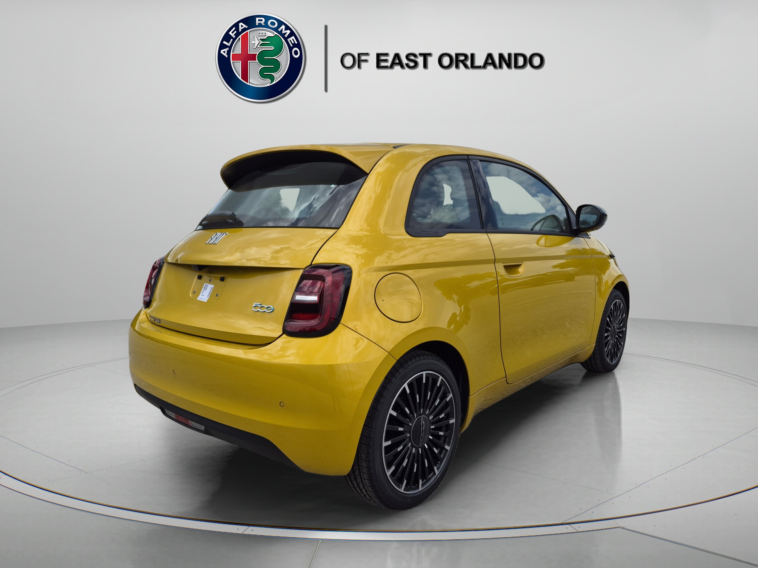 New 2026 Miami Sunset Exterior Paint FIAT  image 7