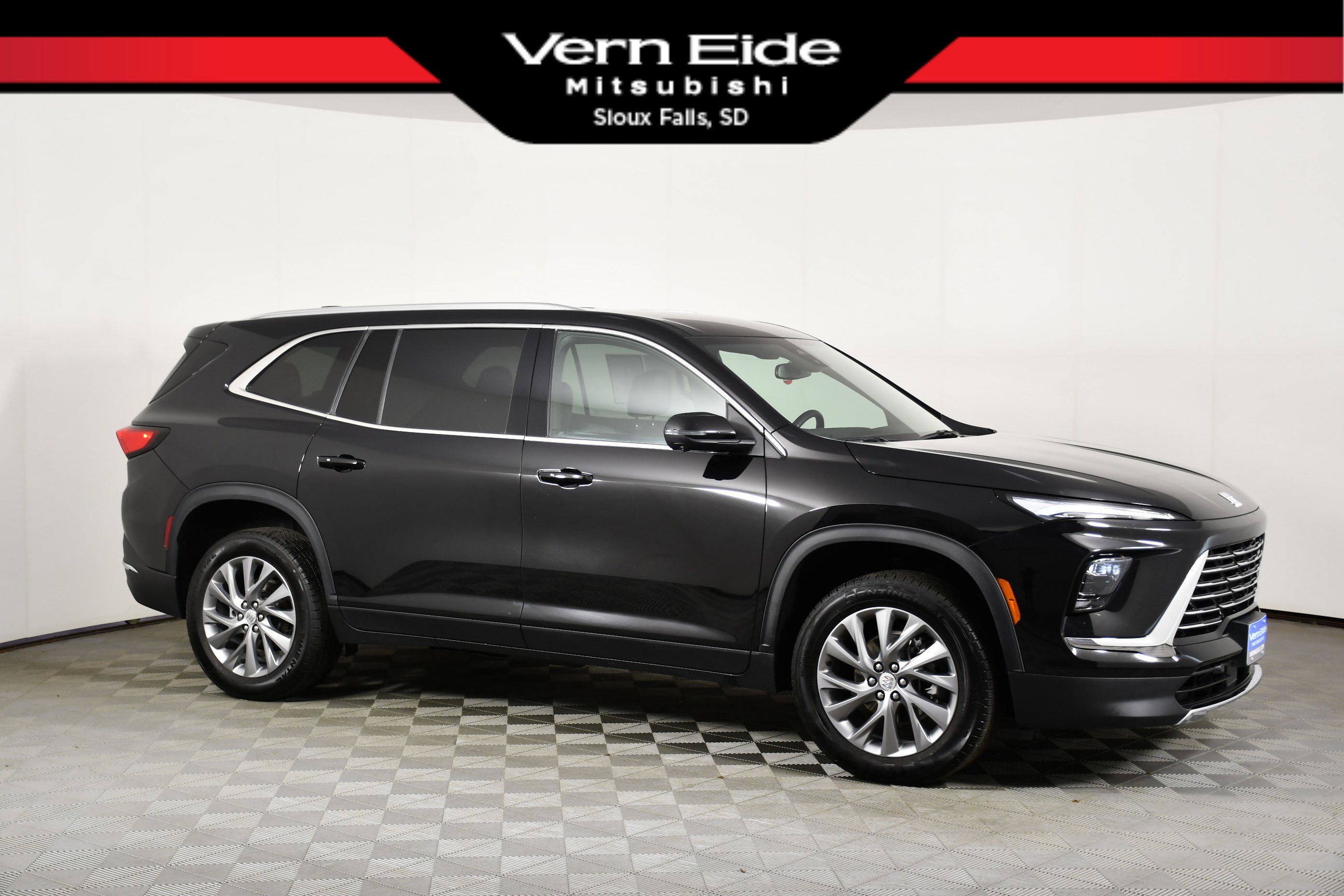 2025 Buick Enclave Preferred AWD's photo