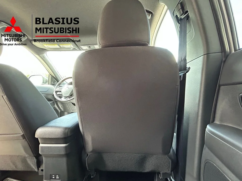 New 2025 White Mitsubishi 2.0 Trail Edition image 33