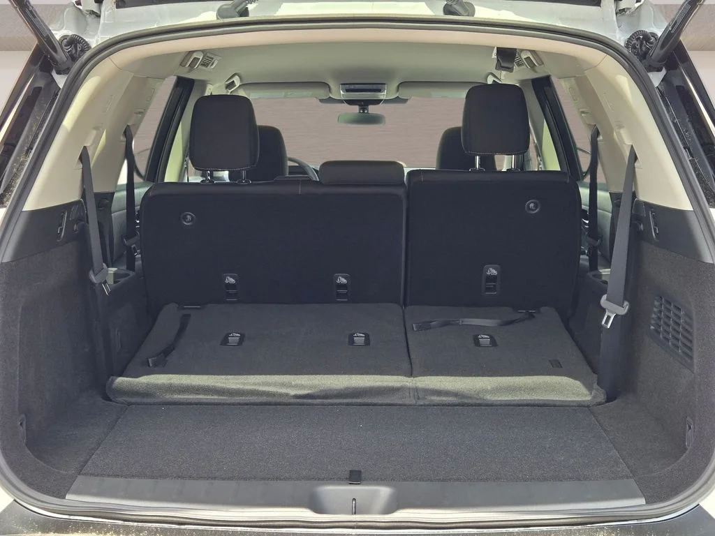 2026 Nissan Pathfinder SV - Photo 12