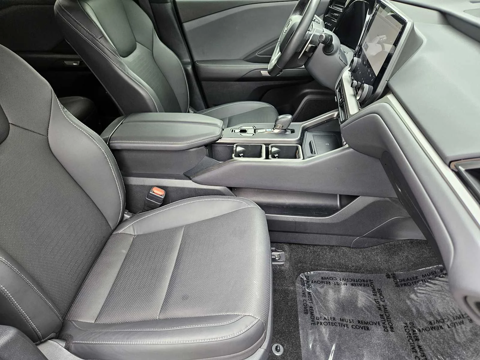 Certified Used 2024 CAVIAR Lexus  image 9