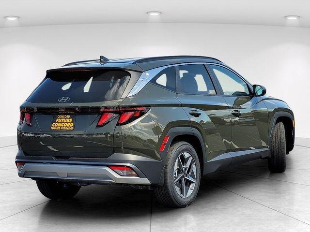 New 2026 Green Hyundai SEL FWD image 6