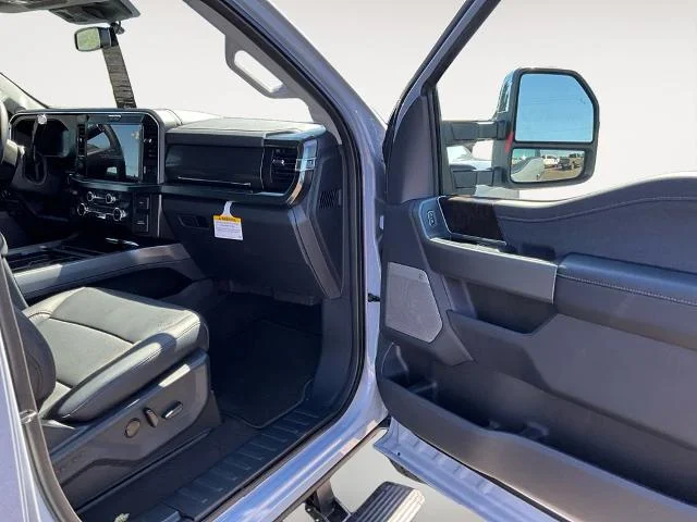 New 2026 Glacier Gray Metallic Tri-Coat Ford F-350® Lariat® image 30