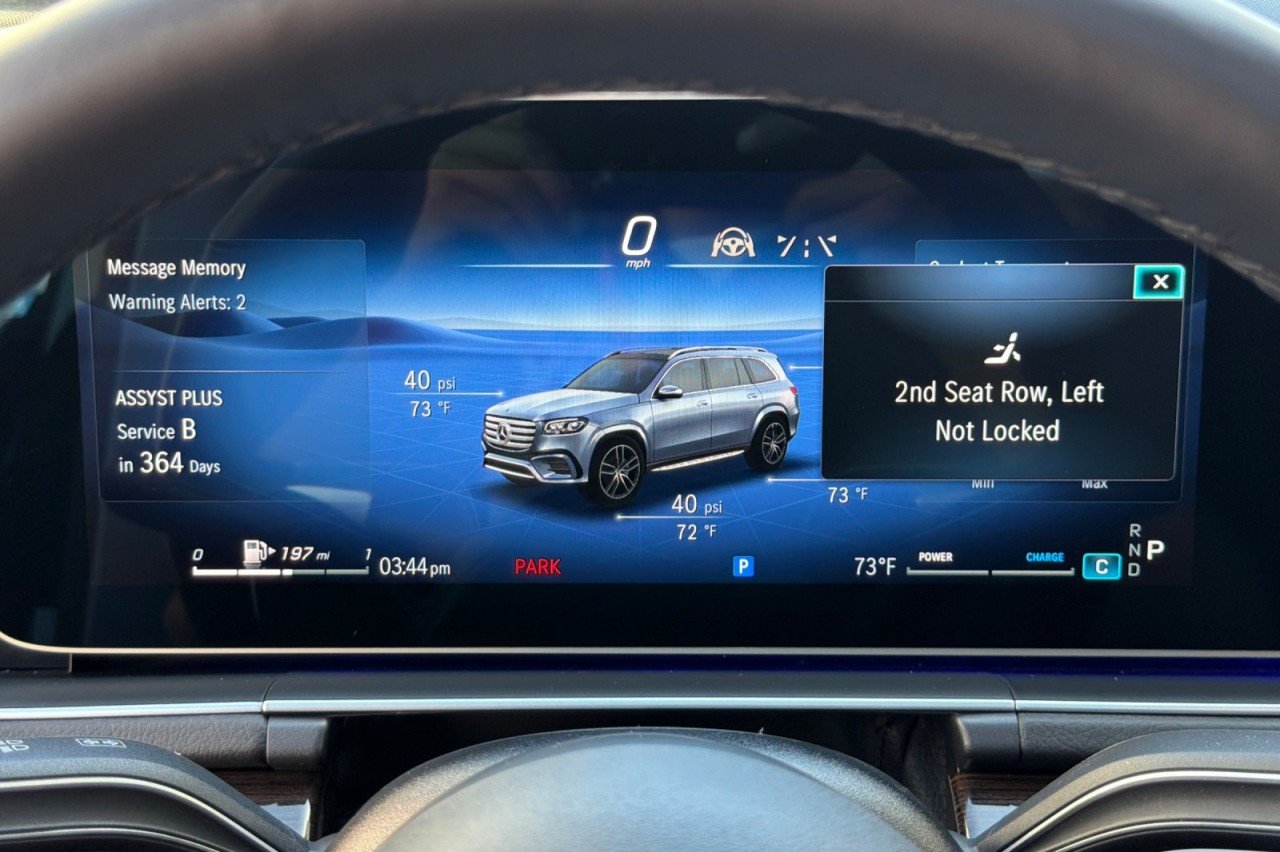 Used 2026 OBSIDIAN BLACK METAL Mercedes-Benz GLS 450 image 25
