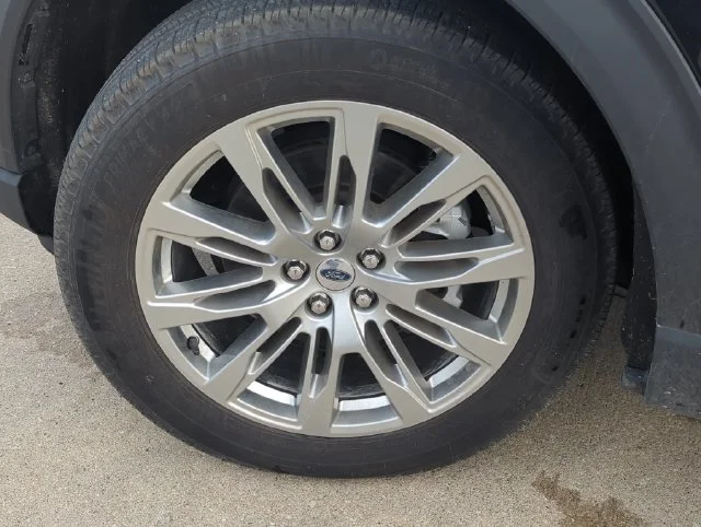 Used 2025 Black Ford Active image 16
