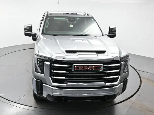 Used 2026 Sterling Metallic GMC SLT image 32