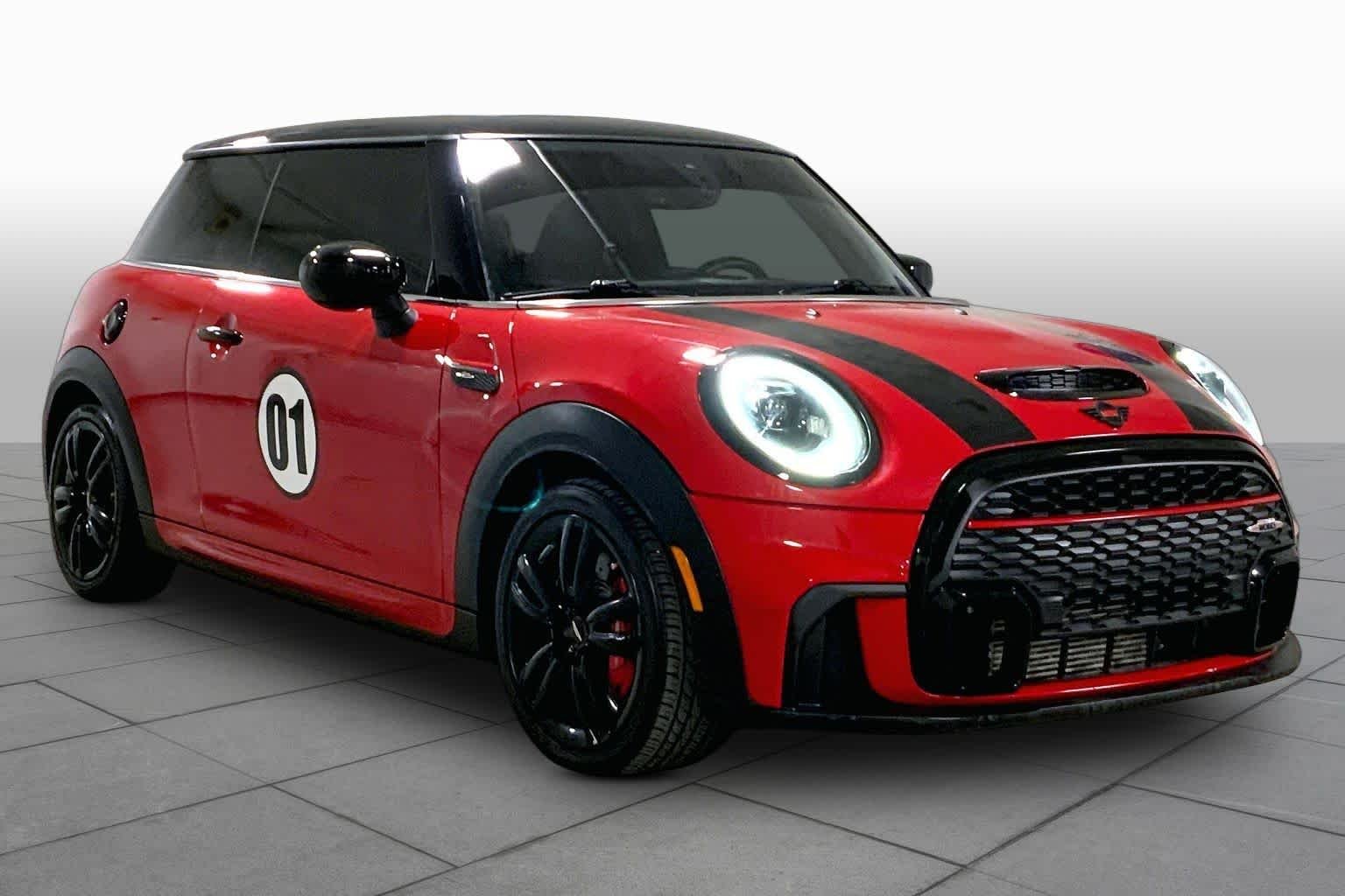 Used 2022 MINI Hardtop 2 Door John Cooper Works with VIN WMW73DH02N2R40200 for sale in Kansas City