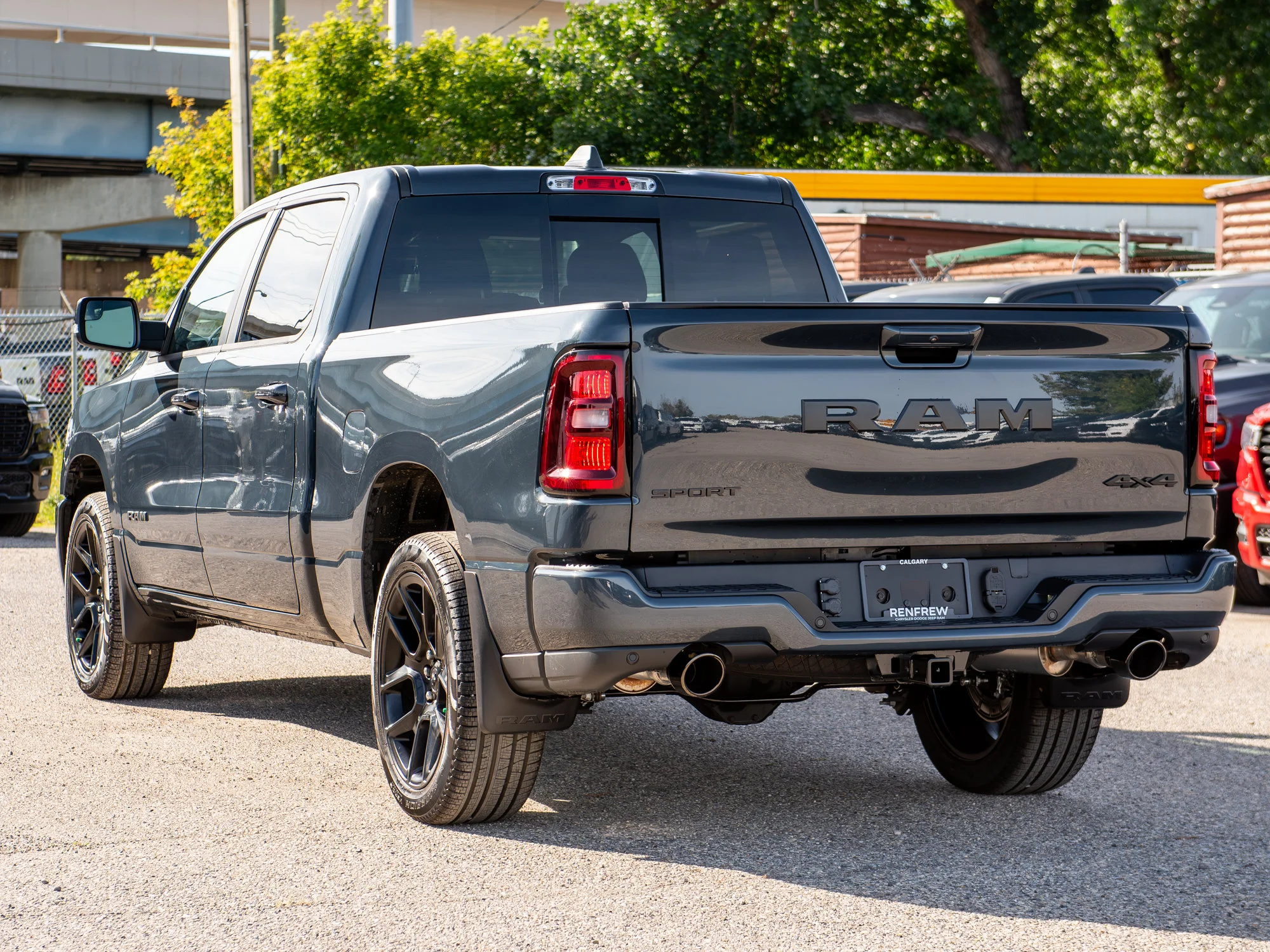 New 2026 Blue RAM Sport* Crew Cab 4x4, 3.92 Rear Axle, 22 Inch Wheels, Heated Seats/Wheel image 4