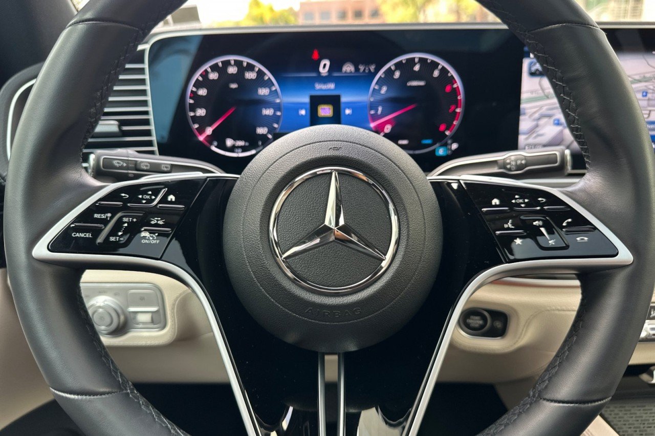 Certified Used 2024 Twilight Blue Metallic Mercedes-Benz GLE 450 image 24