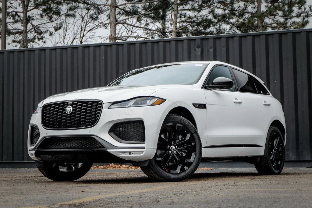 2026 Jaguar F-PACE P250 R-Dynamic S's photo