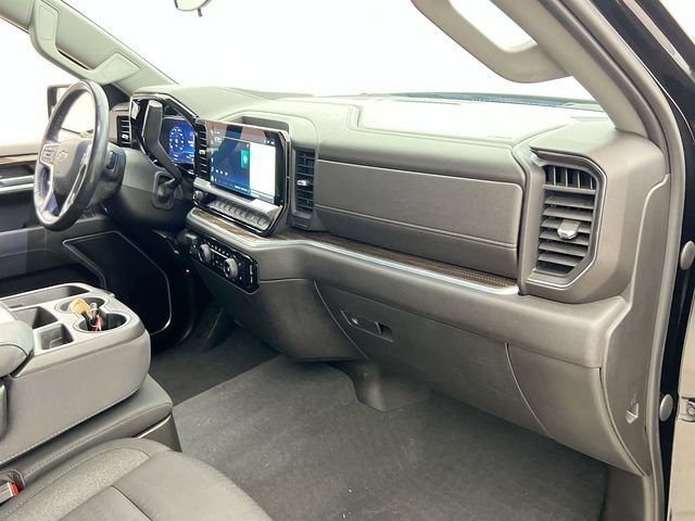 2022 Chevrolet Silverado 1500 LT - Photo 13
