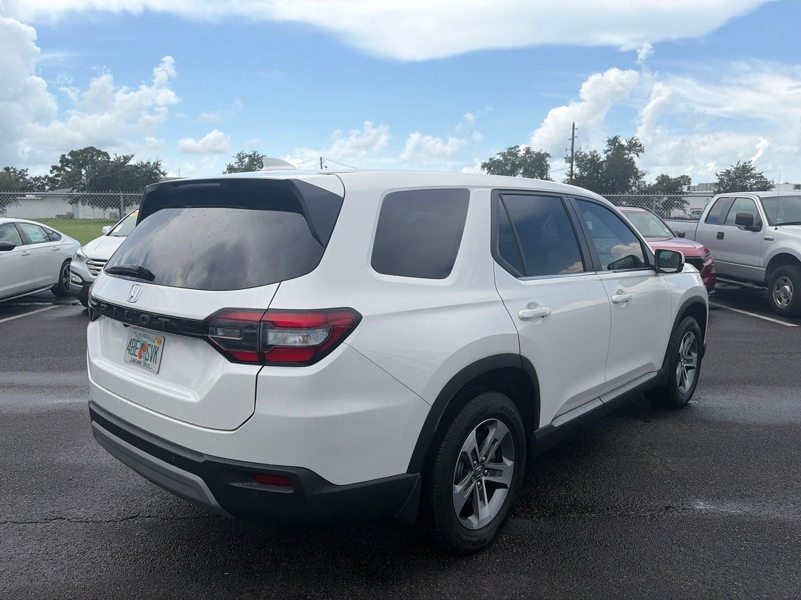 2025 Honda Pilot EX-L - Photo 7