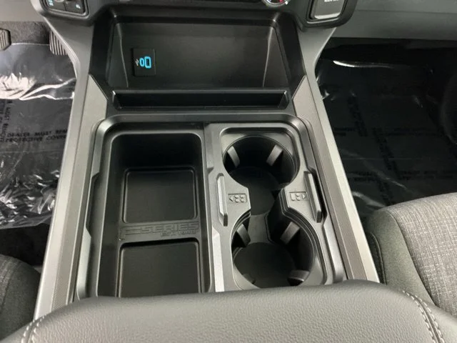 New 2027 Carbonized Gray Metallic Ford XLT image 21